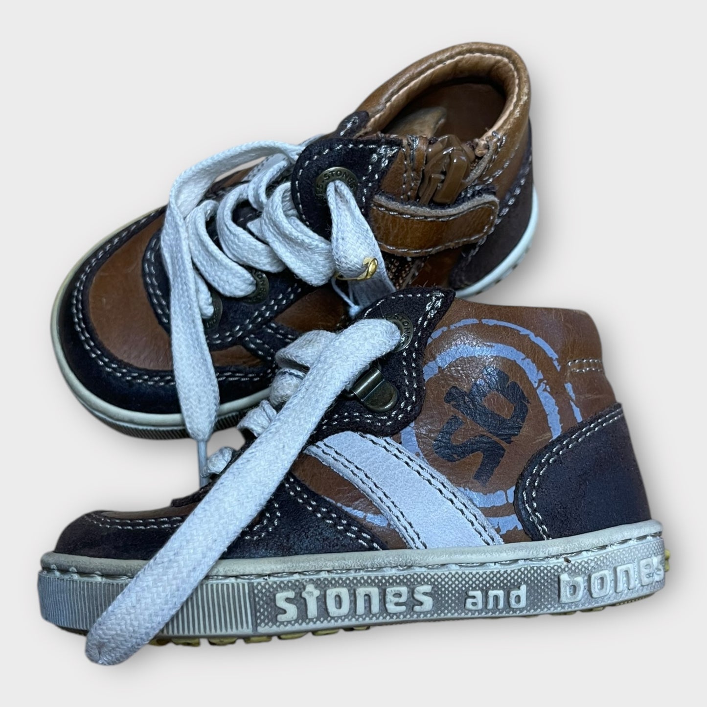 Stones and Bones - Schoenen - Maat 19